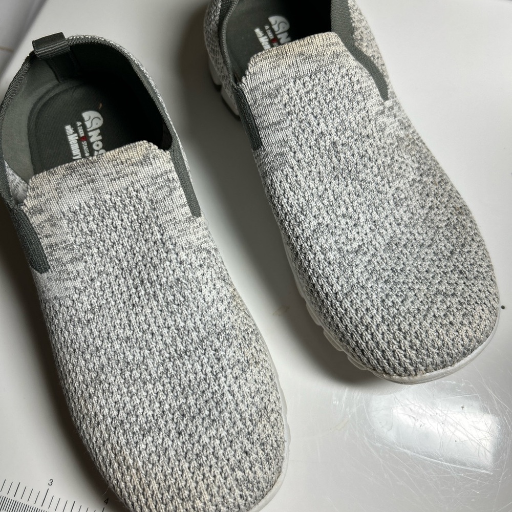 Kids NoSox Eddy Jr by Deer Stags Size 1